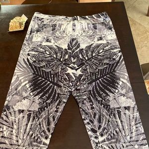 Black and gray white leggings